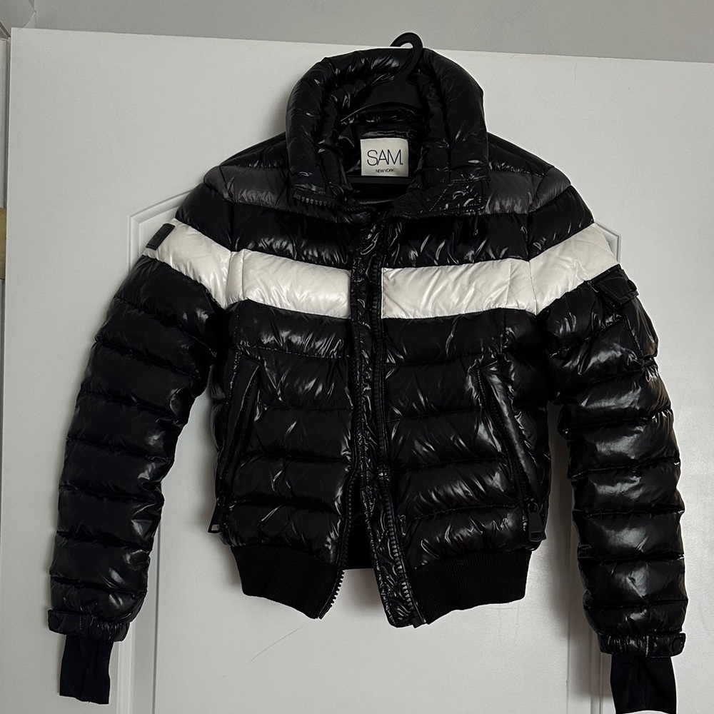 SAM. Women's Black and White Puffer Jacket